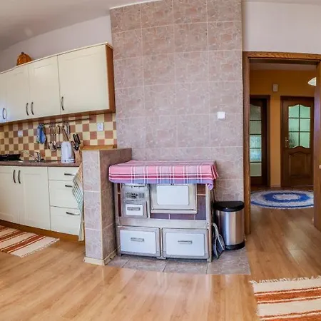 Rodinny Dom V Lucivnej Pod Vysokymi Tatrami Lučivná