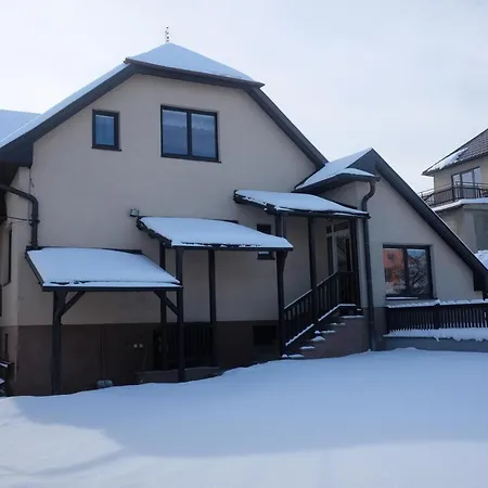 Rodinny Dom V Lucivnej Pod Vysokymi Tatrami *